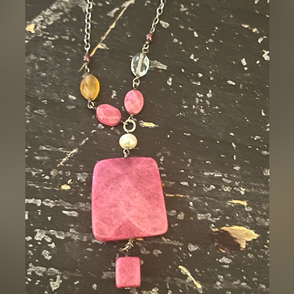 Silpada Ruby New Jade Necklace with Oxidized 
Silver Chain.